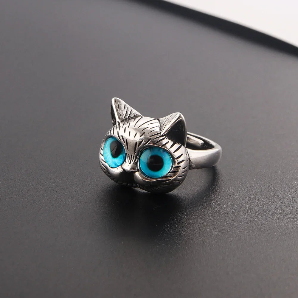 Blue-Eyed Cat Ring | Playful Vintage Silver Animal Ring for Cat Lovers