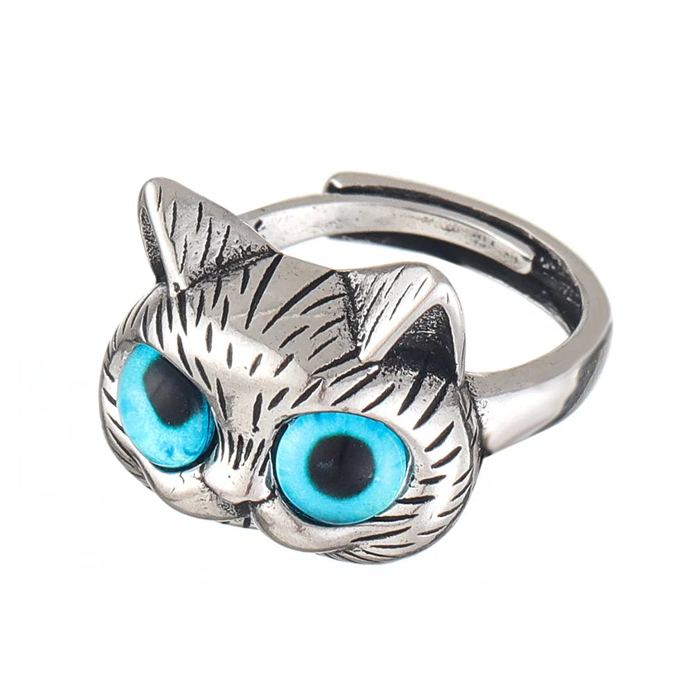 Blue-Eyed Cat Ring | Playful Vintage Silver Animal Ring for Cat Lovers