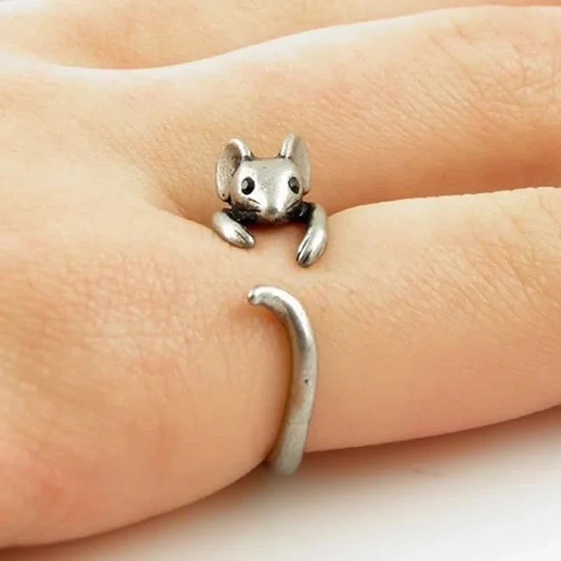 Adorable Mouse Wrap Ring | Vintage Adjustable Jewelry